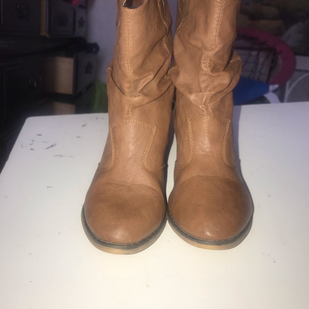 High heal cow girl boots